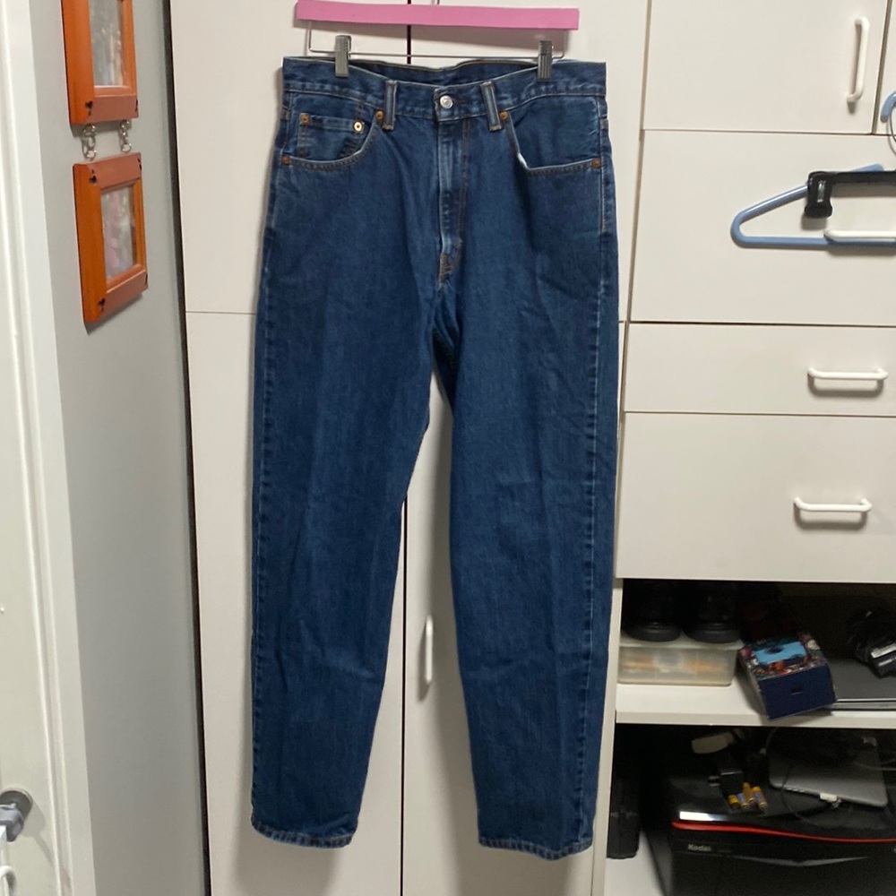 Levi Blue Jeans. 550. 33/34.